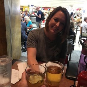 Meet your Posher, Crystal